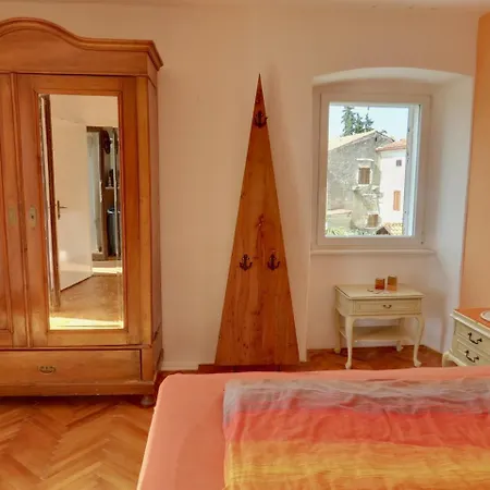 Cres - Turm Krk *