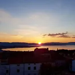 Cres - Turm Krk Apartmán *