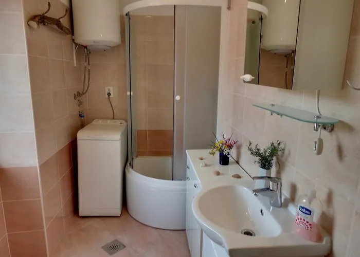 Cres - Turm Krk Apartman *